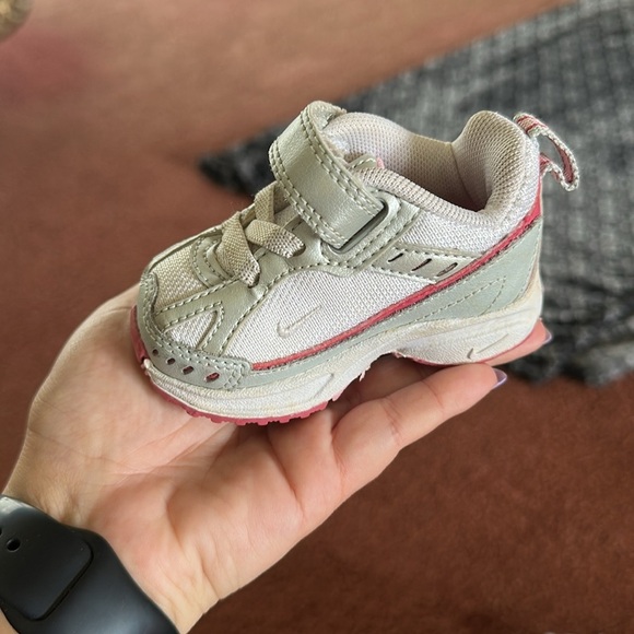 Y2K Nike Dart VI Baby Sneakers - Picture 8 of 8